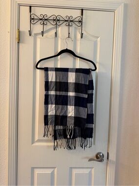 Plaid Fringe Throw Blanket - Navy and White